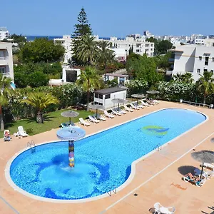 Vibra Bay Apartahotel